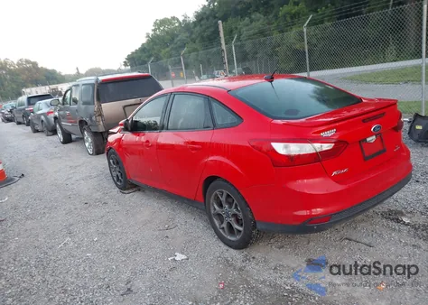 2013 Ford Focus Se z USA, uszkodzony, nr VIN 1FADP3F29DL342788